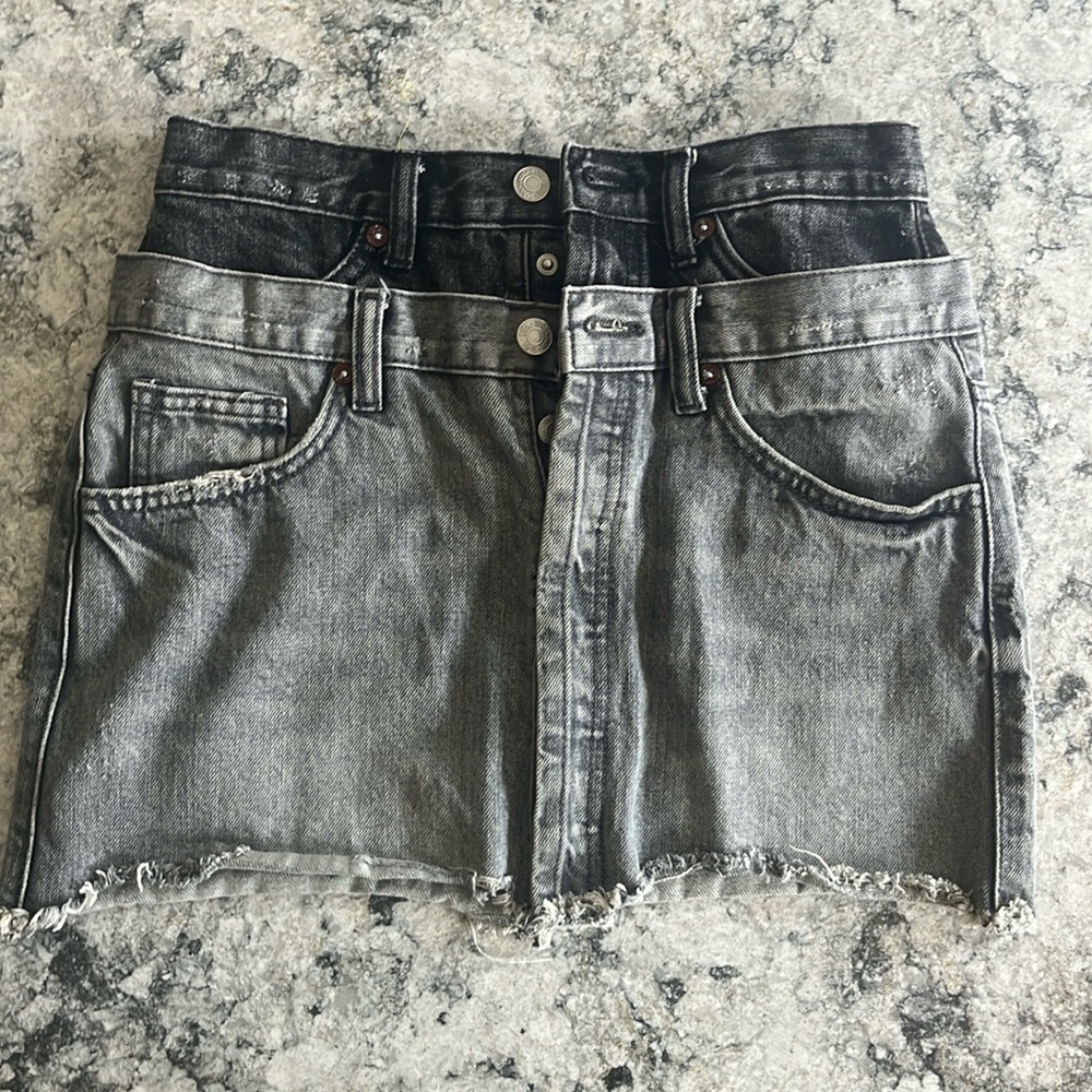Zara grey/black mini denim skirt size XS